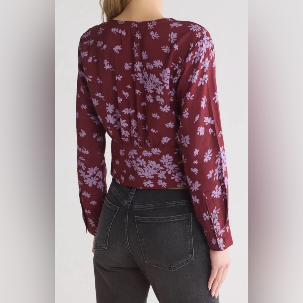 Madewell V-Neck Button-Front Shirt floral slightly cropped